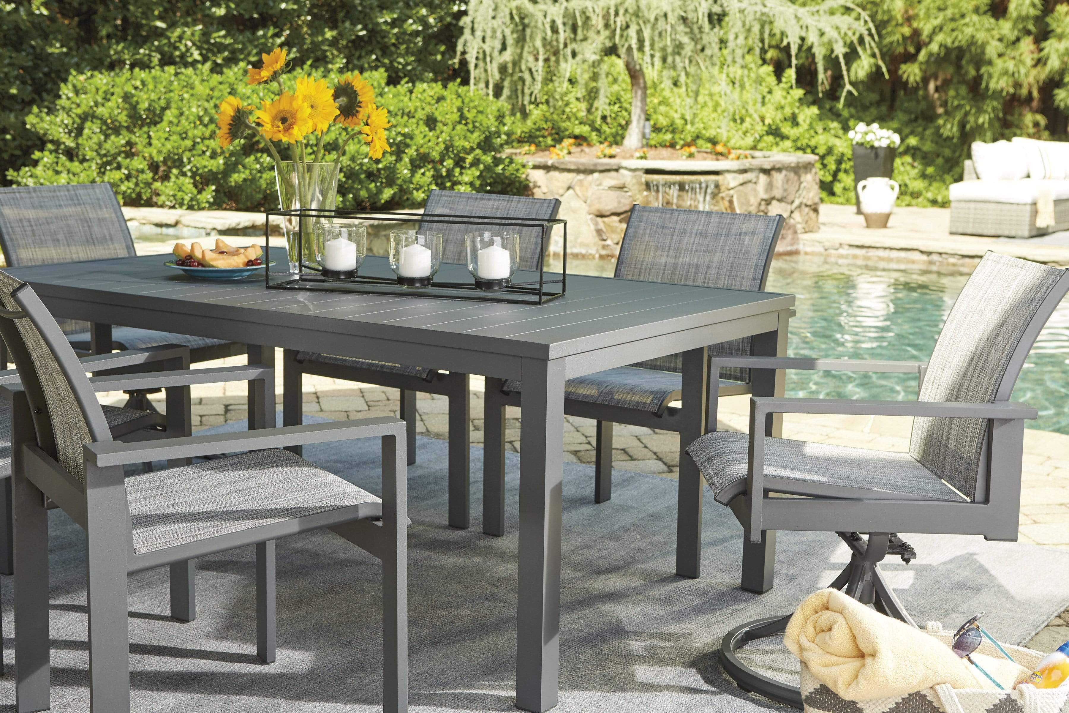 Okada outdoor dining set clearance